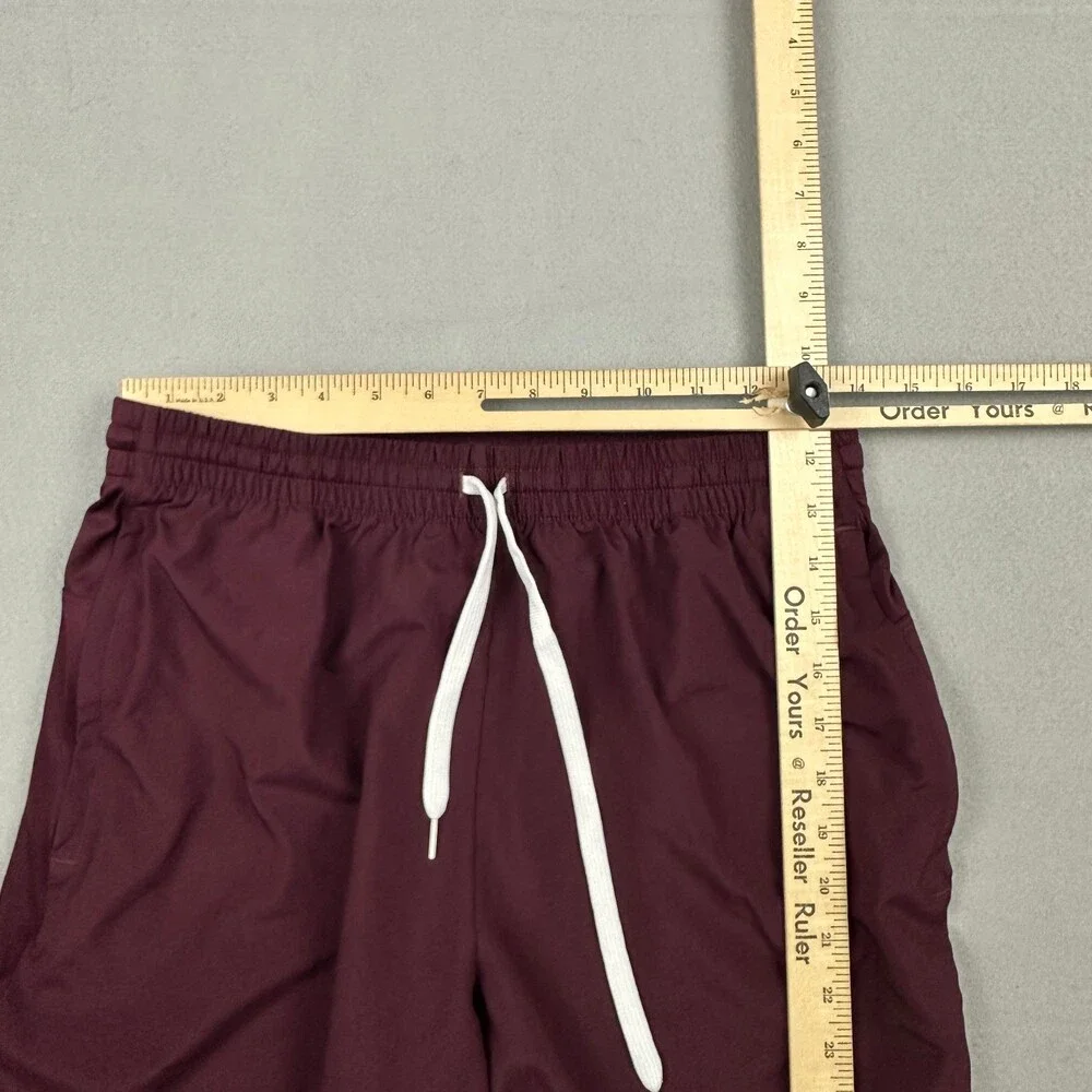 Winthrop Eagles Shorts Men Medium Burgundy Adidas Aroready Basketball NCAA M